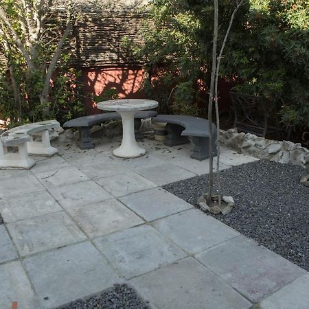 Peaceful 1-Bedroom Flatlet, 10 Min From The Beach Ciudad del Cabo Exterior foto